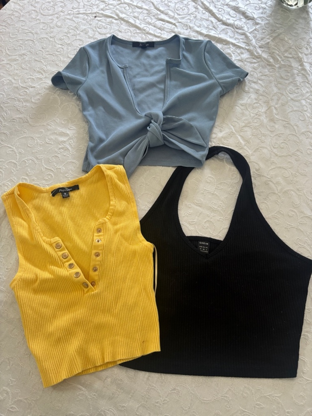 Women’s Ribbed Knot-Front Crop Top - Light Blue